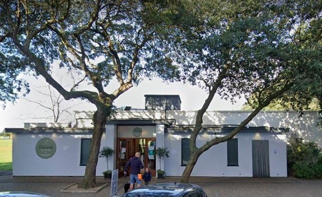 The Parade Team Rooms, on Western Parade, has a rating of 4.6 out of five from 1,395 reviews on Google.