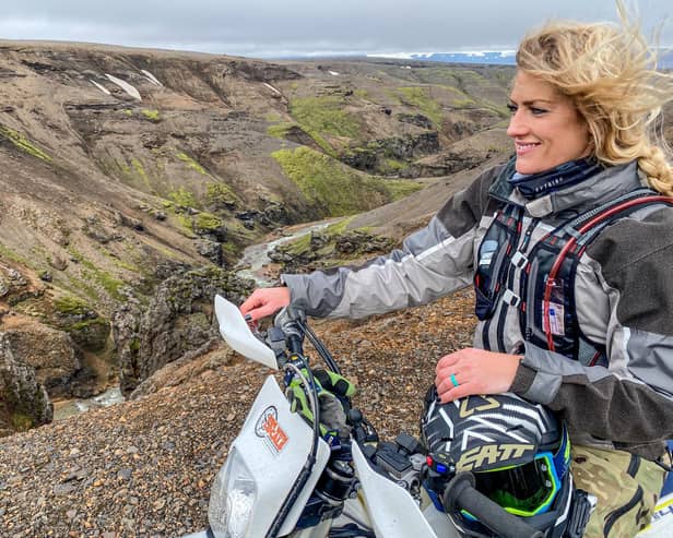 Vanessa Ruck, The Girl on a Bike in Iceland