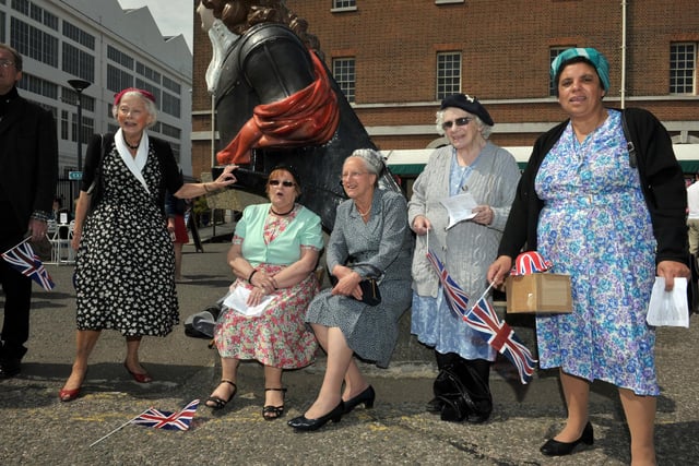 The Festival Players singing at Victorious Vintage at Portsmouth Historic Dockyard in 2012
 (121916-684)