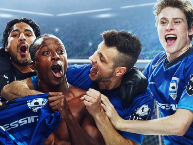 21 Thunder is a Canadian television drama series which follows star players of an under-21 academy for the fictional Montreal Thunder soccer team.