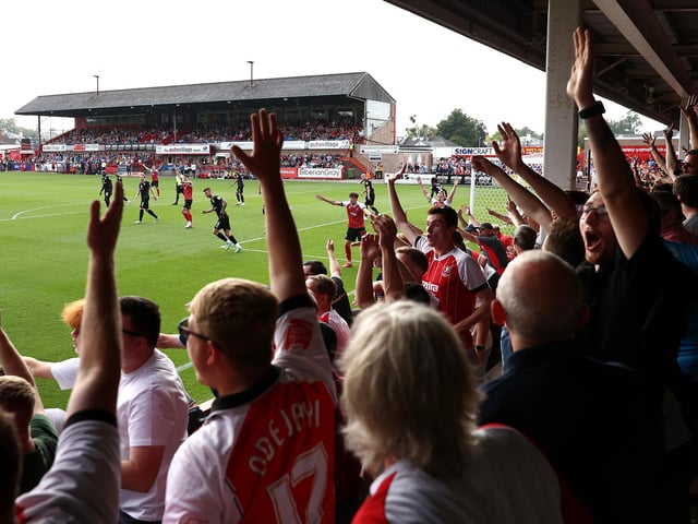 Average travelling support this season: 251.