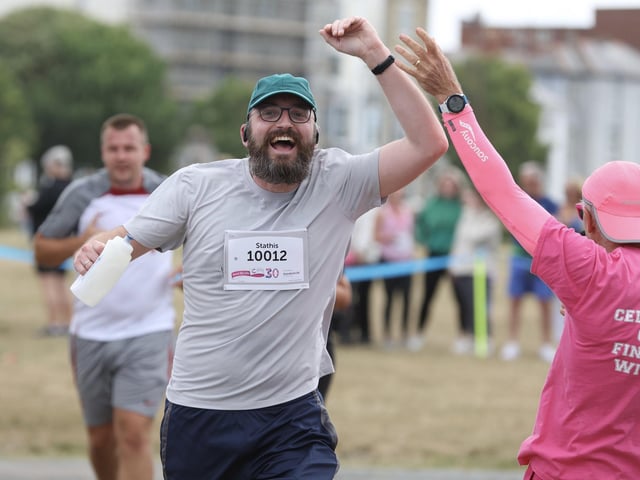 Cancer Research UK Race for Life on Southsea Common.
Picture Stuart Martin (220421-7042)