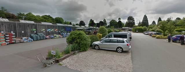 Stansted Park Garden Centre, Rowland's Castle, has a Google rating of 4.5 with 1,386 reviews.