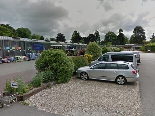 Stansted Park Garden Centre, Rowland's Castle, has a Google rating of 4.5 with 1,386 reviews.