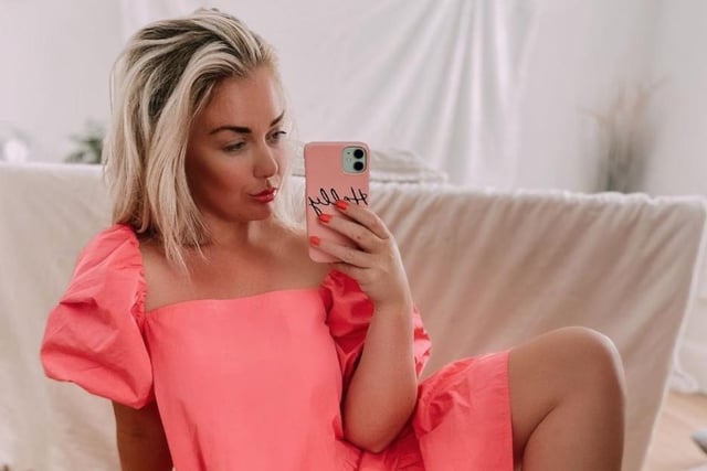 Mum-of-three and social media whizz Holly passionately uses her Instagram platform to boost female empowerment among her 16K followers. She also represents a lingerie and swimwear brand, Pour Moi.
