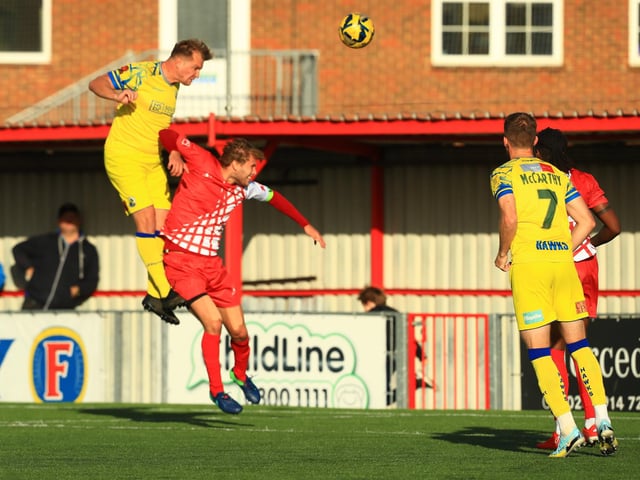 Jamie Collins rises highest. Picture by Dave Haines