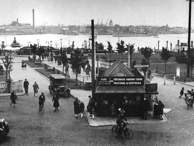 Gosport ferry terminus, 1929