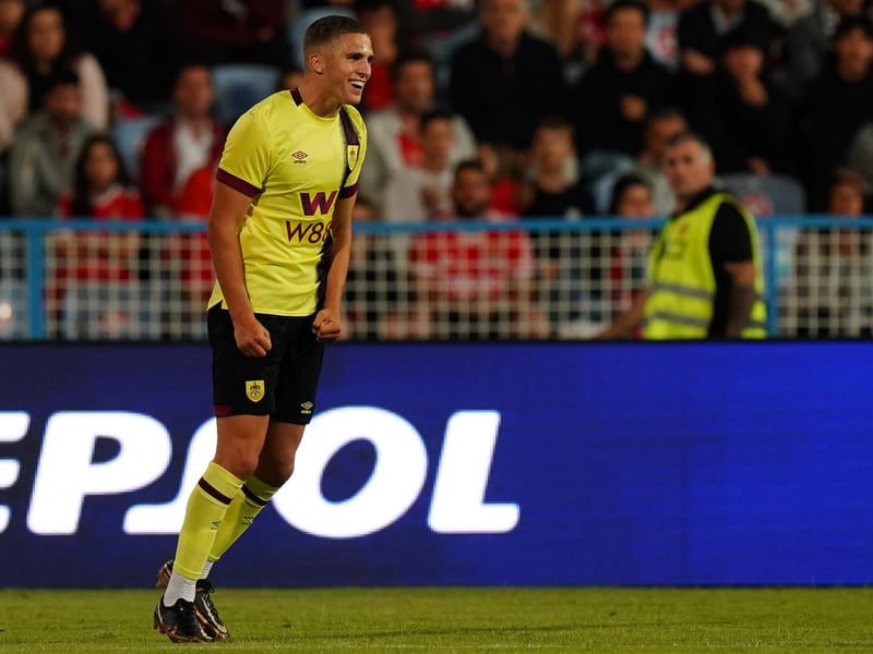 Burnley - Barnsley (loan)