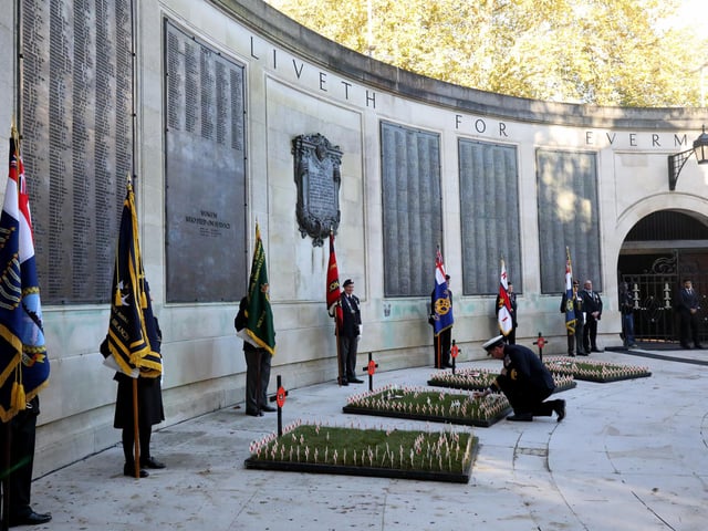 November 11 saw a poignant service take place in Guildhall Square as people paid their respects to those who made the ultimate sacrifice for their country.

Picture: Chris Moorhouse