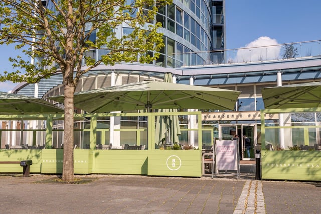 The newly refurbished outdoor area at Brasserie Blanc in Gunwharf. Picture: Mike Cooter (280424)