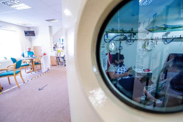 Patients who don't have long Covid use the oxygen chamber
Picture: Habibur Rahman