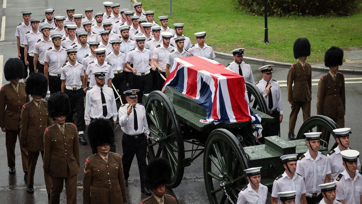 Kraliçe'nin cenazesi: Kraliçe'nin tabutu, 120 yıldır devlet cenazelerine hizmet eden ve Portsmouth'ta muhafaza edilen tarihi silahlı araba ile taşınacak |  Haberler
