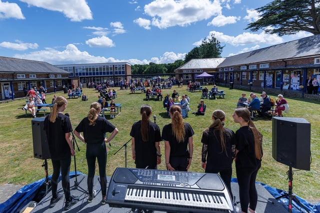 Pictured: Performance by school students. Picture: Marcin Jedrysiak