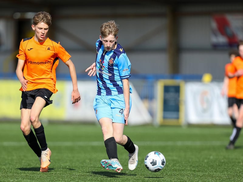 Castle United (orange) v Fleetlands Reds. Picture: Chris Moorhouse