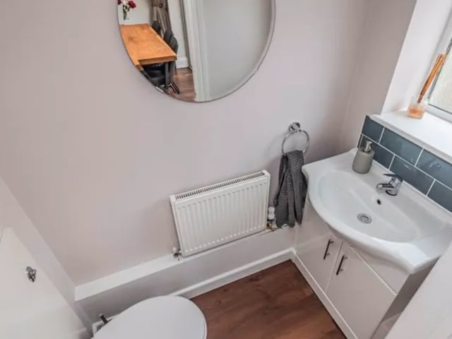 This property is located near public transport links and it has easy access to the M275.