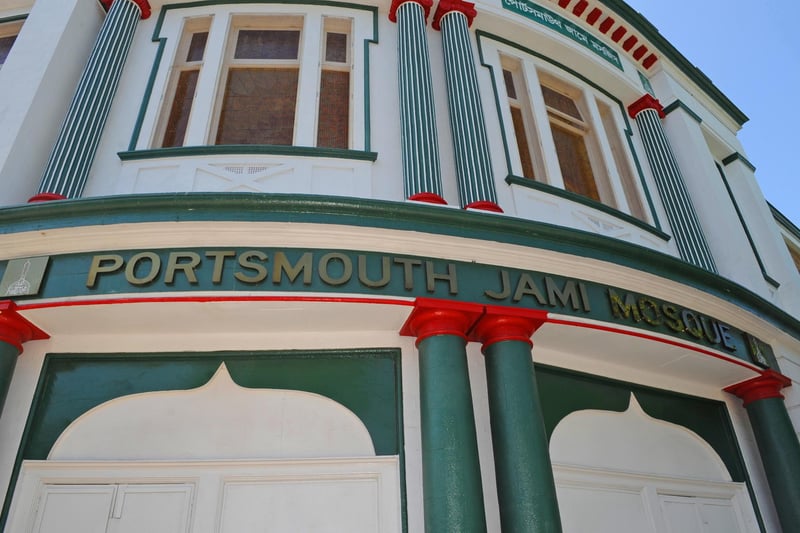 This grand building in Bradford Junction, Southsea, was a cinema from the 1920s until the mid-1960s. It became a bingo hall and is now a mosque.