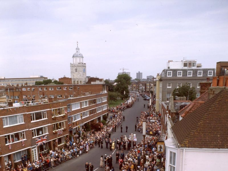 Crowds line High Street in Old Portsmouth to catch a glimpse of Queen Elizabeth during her Silver Jubilee visit to Portsmouth in 1977 Picture: The News Portsmouth
