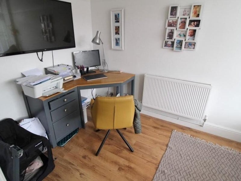The property is near public transport links and it is near the M275 which is perfect for people that commute often.