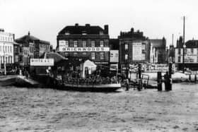Old Portsmouth, 'Point' - Old Brickwoods Brewery 1920