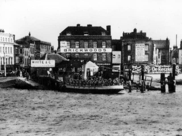 Old Portsmouth, 'Point' - Old Brickwoods Brewery 1920