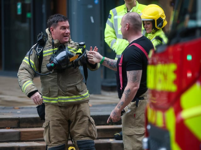 Hampshire Fire & Rescue at the aftermath of a fire at Costa Coffee, Isambard Brunel Road, Portsmouth
Picture: Chris Moorhouse (291025-35)