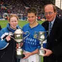 Scott Hiley receives the 2000/01 Portsmouth player of the season award from Kayleigh Markham, Ralph Mudie and Fred Dinnage