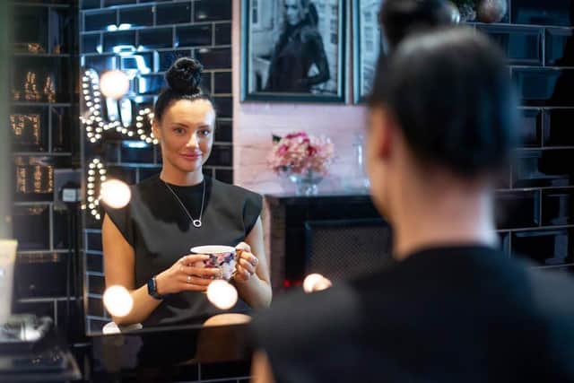 Hardy salon,  Southsea, are open for their busiest ever month.

Pictured: Hope McKellar at the salon on 4 December 2020.

Picture: Habibur Rahman