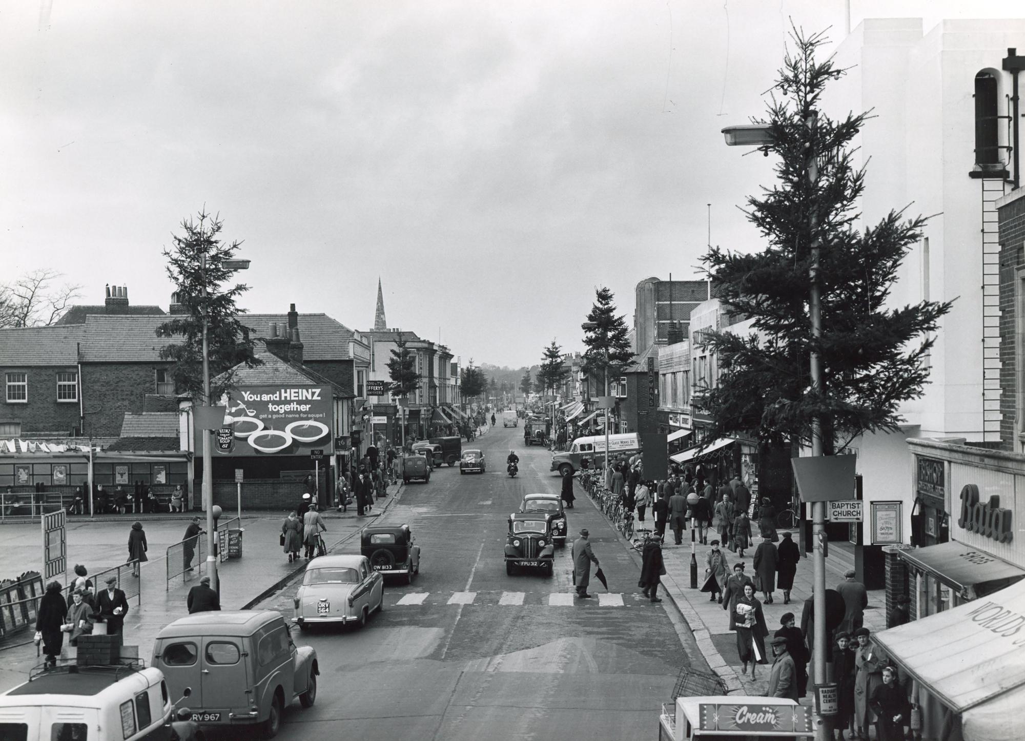 18 amazing retro pictures from 1950s Portsmouth and Fareham