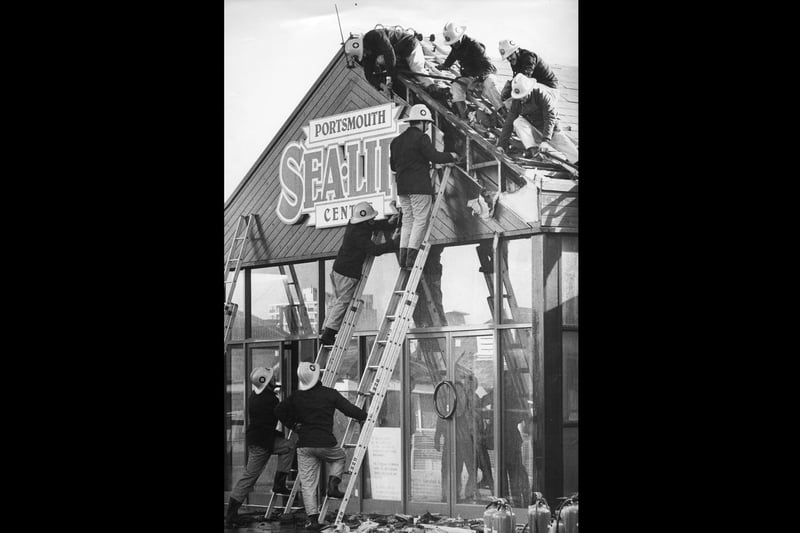 The Sea Life Centre being repaired after being fire damaged in January 1987. The News PP4130