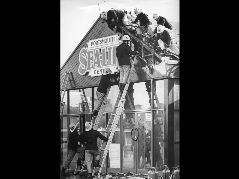 The Sea Life Centre being repaired after being fire damaged in January 1987. The News PP4130