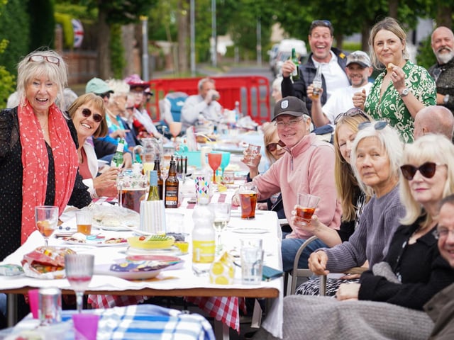 Pimms o'clock on Portsdown Avenue. Picture: Alec Chapman