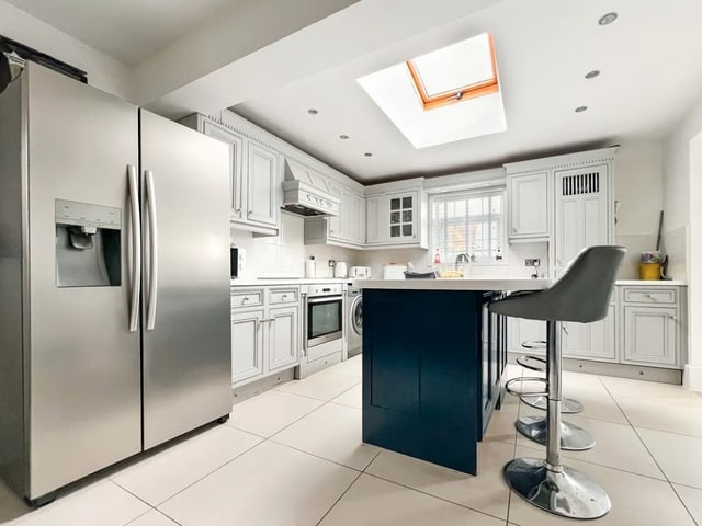 The property is close to the local shops of Cosham and offers great access routes.