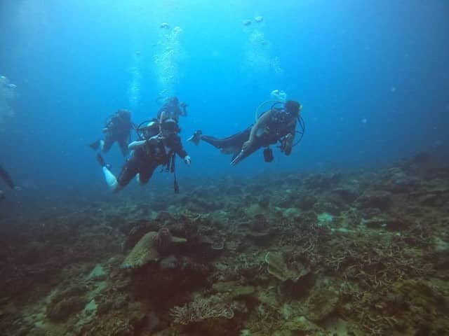 The students learnt to scuba dive on Mamutik Island.