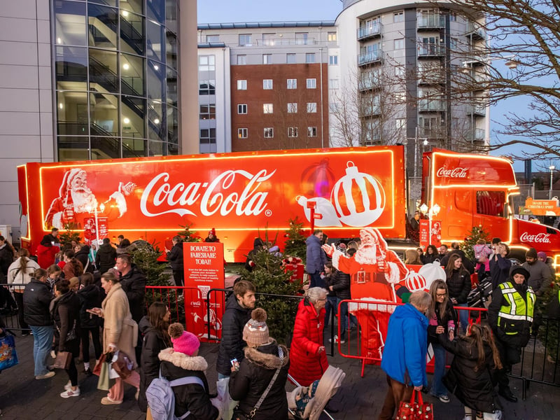 Pictured - Crowds gathering to get a look at the famous truck. Photos by Alex Shute