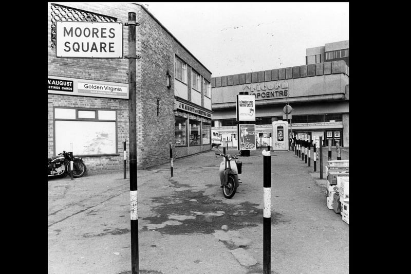 Moores Square next to the Tricorn Centre in February 1980. The News PP1334