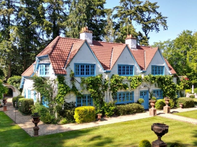 This home was built in 1908 and it comes with a spacious garden, five bedrooms, four bathrooms and three reception rooms.