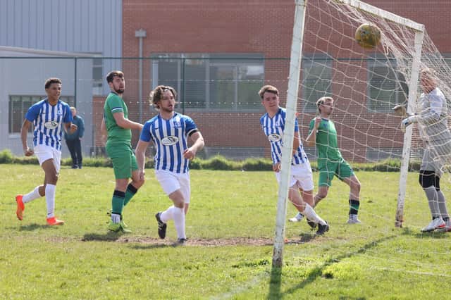Coach & Horses Albion equalise during their 2-1 win over Cowplain (all green kit) in their London Cup semi-final at Sevenoaks Road. Picture by Kevin Shipp
