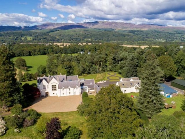 Cowden House boasts an impressive 31 acres of land on a hill above the village of Comrie, which looks out over the parkland while still maintaining privacy thanks to the trees around the boundaries of the house.