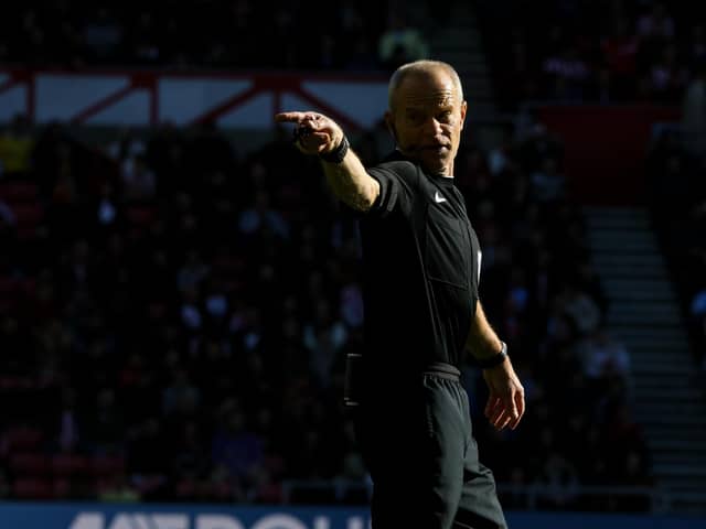 Referee Andy Woolmer. Photographer Alex Dodd/CameraSport