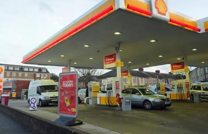 Shell on Goldsmith Avenue, Fratton, has an unleaded petrol price of 136.9p a litre and a diesel price of 141.9p a litre