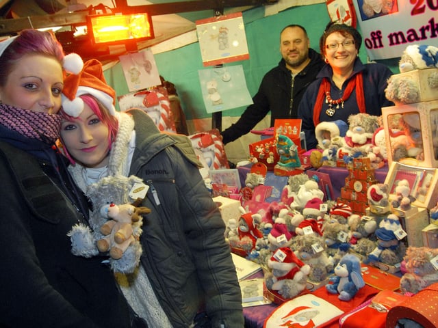 Mansfield Christmas Lights switch on
Crissy Barfoot and Kim Downs visit Godfrey's stall on the Christmas Honeypot market.