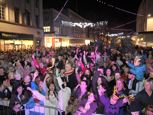 Commercial Road Christmas lights switch on in Portsmouth in 2011. Picture: Paul Jacobs (114102-18)