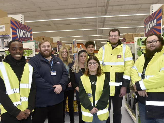 B&M opened in Southampton Road Retail Park in Titchfield, on Saturday, December 2, 2023.

Pictured is: B&M staff (l-r) Marvin Gyasi, Dave Hathaway, Caitlin Egerton, Sabrina Brown, Frankie Canterbury, Emma Peacock, Rhys Powell and Tony Hayward. 

Picture: Sarah Standing (011223-2884)