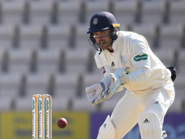 Hampshire wicketkeeper Lewis McManus. Photo by Mike Hewitt/Getty Images.