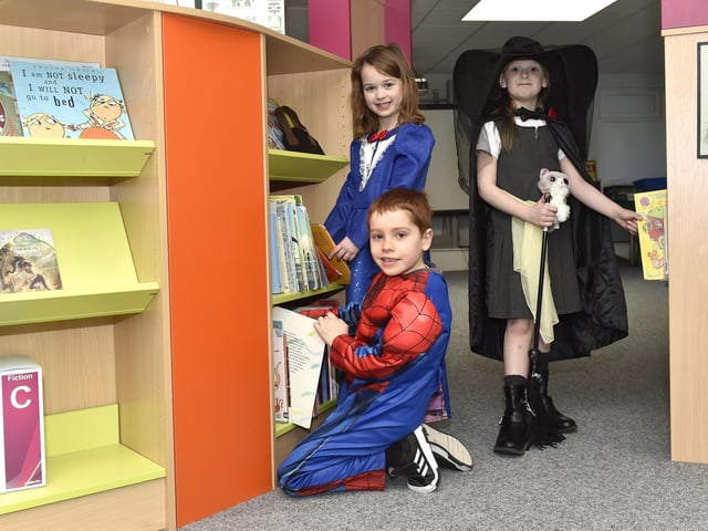 Pictured is: School librarians Benjamin Robertson (7), Ava Jarrold (7) and Beau King (7).
Picture: Sarah Standing (020323-656)