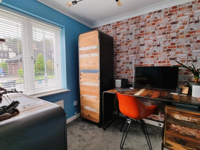 The listing says: "The property provides ample living space is arranged over two primary floors and comprises, hallway, 22’ living room, dining room, fitted kitchen, utility room, cloakroom and study on the ground floor."