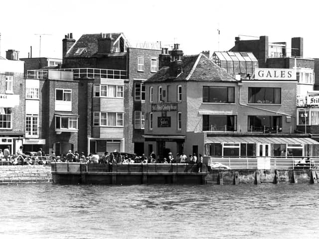 Still & West on Old Portsmouth's front in 1980. The News PP5032