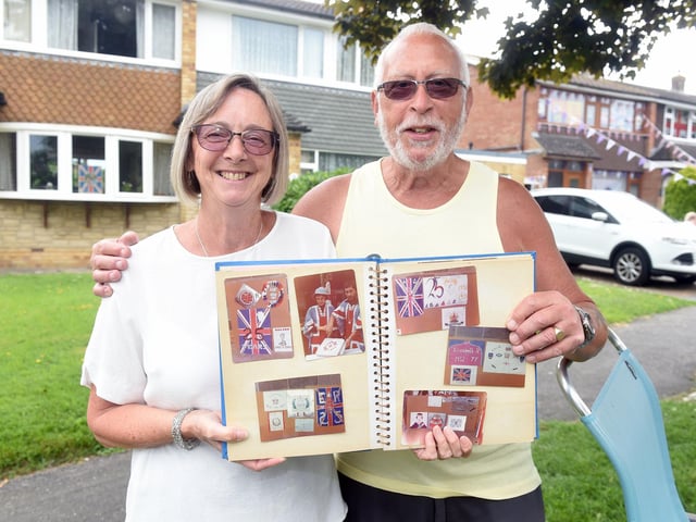 Judy White, 68, and her husband Dave, 78, who were the King and Queen at the Silver Jubilee party they held in Liddiards Way, Purbrook in 1977 and are still living in the road after 47 years (030622-9115)