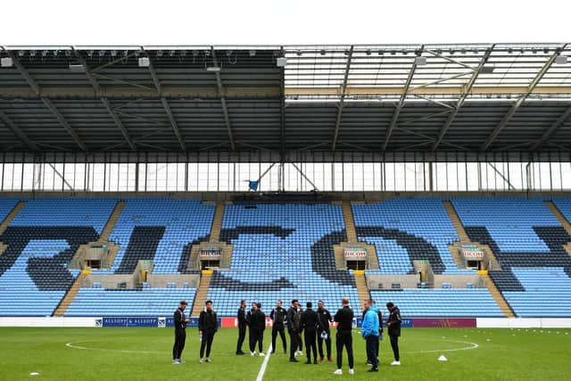 Coventry win: 34.4%. Draw: 35.4%. Fleetwood win: 30.3%.