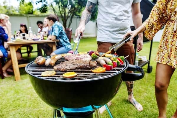 Barbecuing in public spaces should be done in designated barbecue areas only (Photo: Shutterstock)